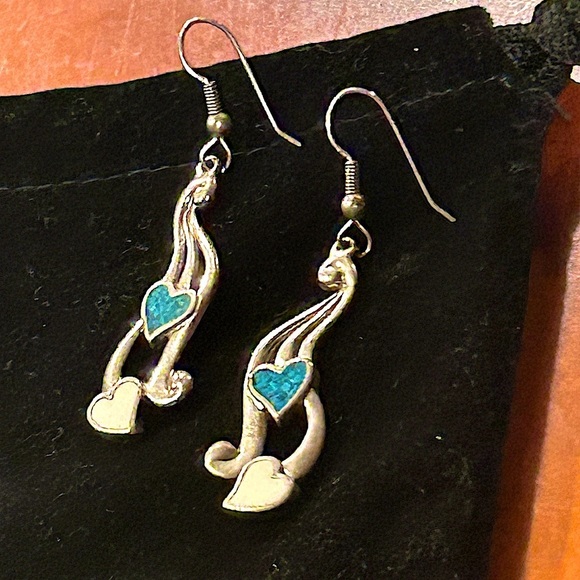 Dancing Music Festival Hearts Earrings Turquoise White Silver Meghan 2025 - Picture 7 of 7